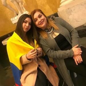 Meet your Posher, Sandra